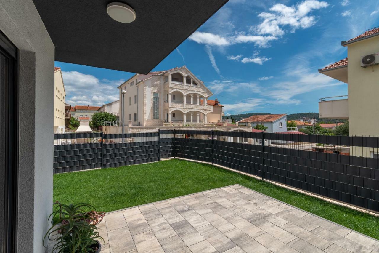 Apartment Ferias Trogir Ngoại thất bức ảnh
