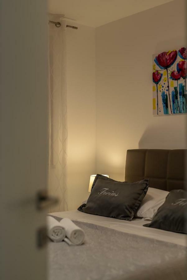 Apartment Ferias Trogir Ngoại thất bức ảnh