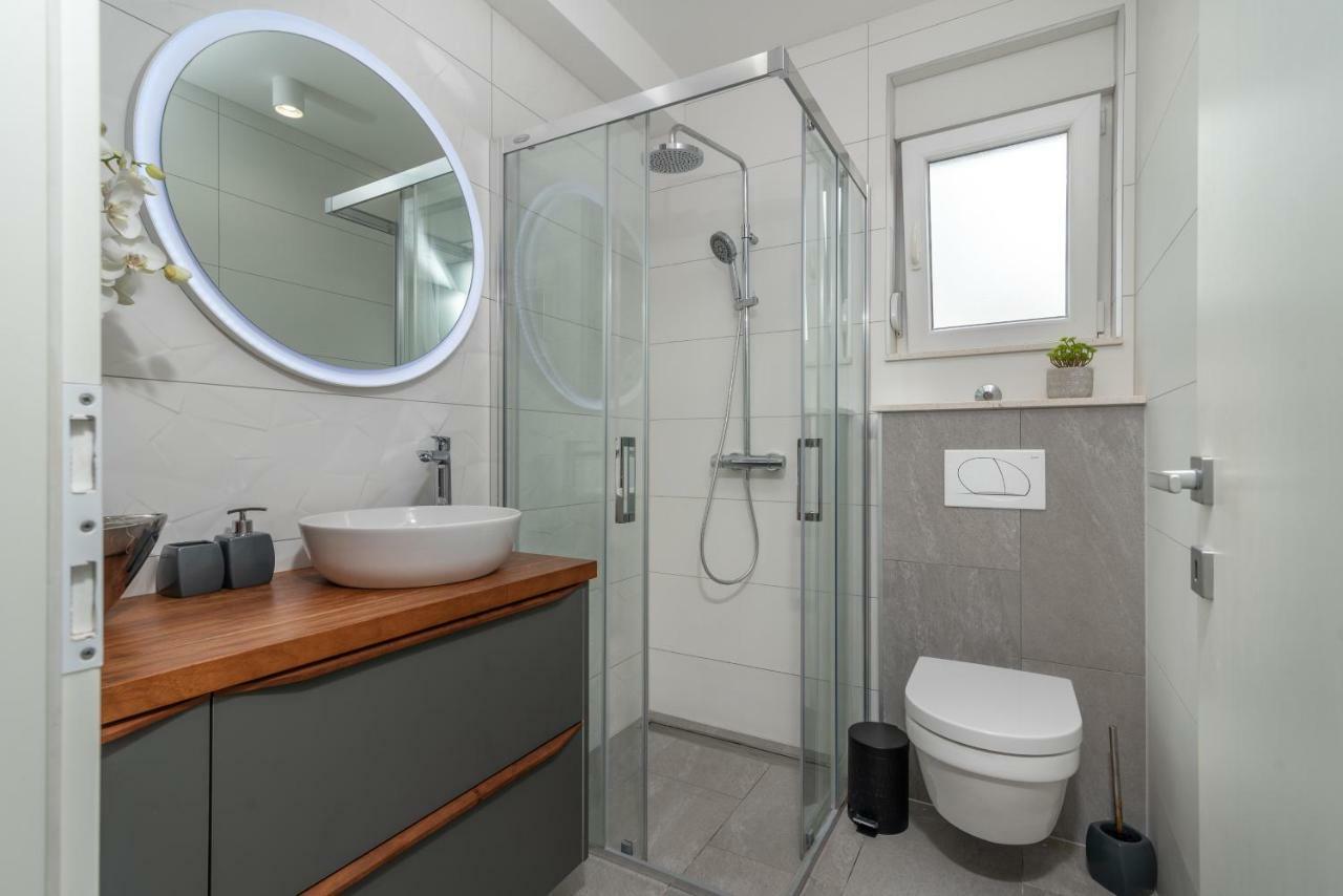Apartment Ferias Trogir Ngoại thất bức ảnh