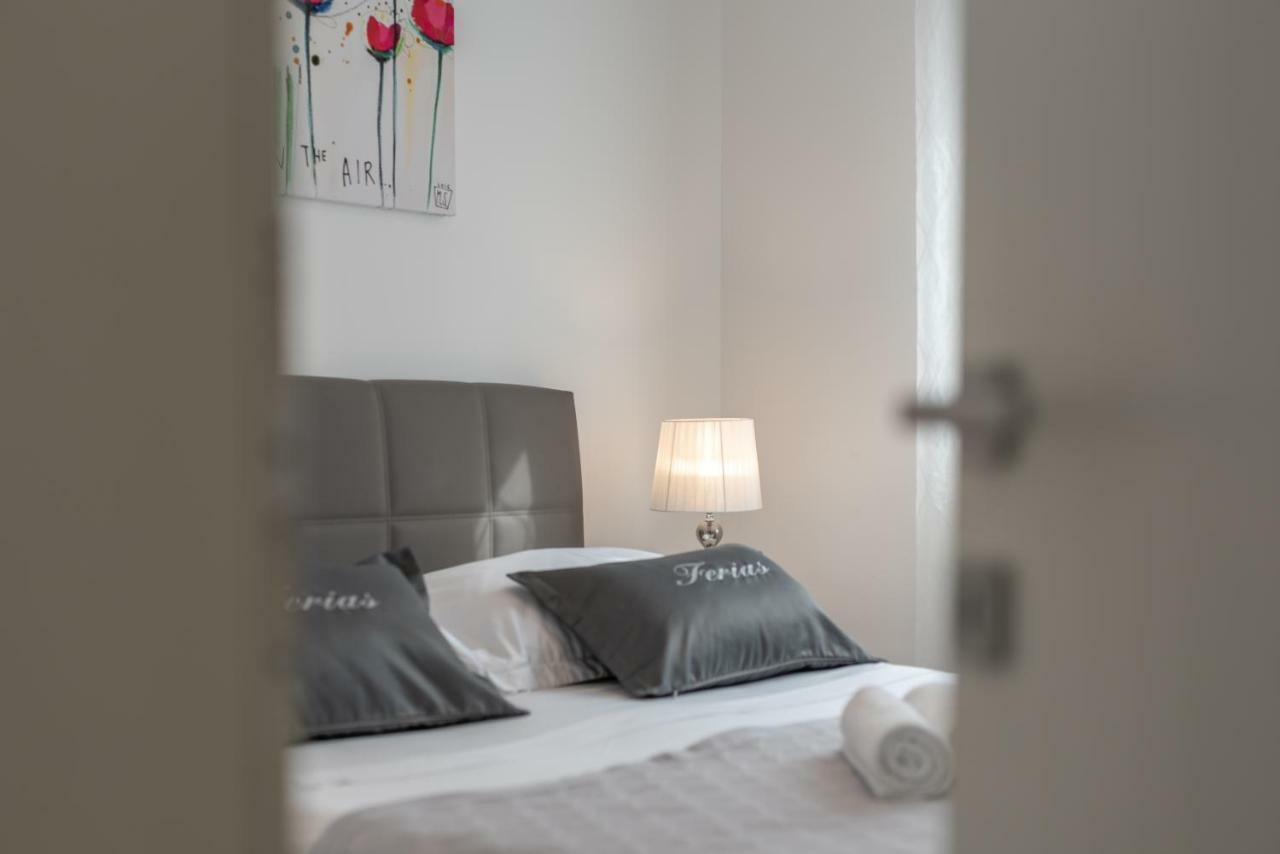 Apartment Ferias Trogir Ngoại thất bức ảnh