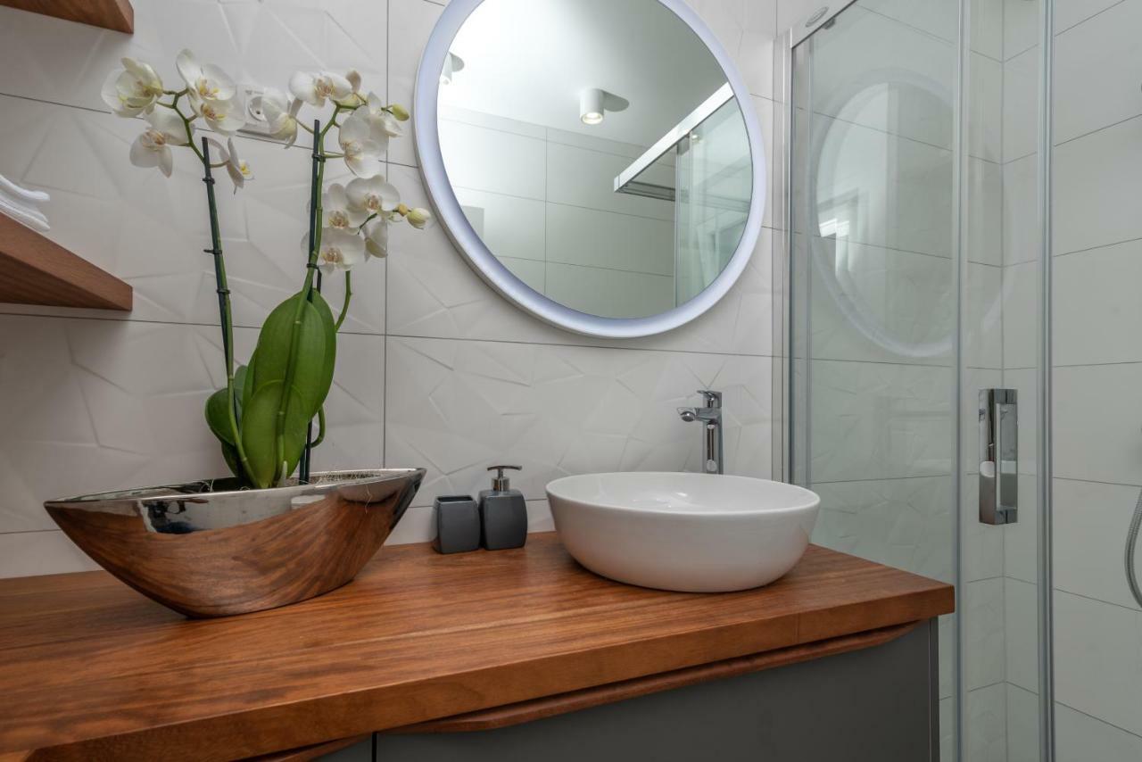 Apartment Ferias Trogir Ngoại thất bức ảnh